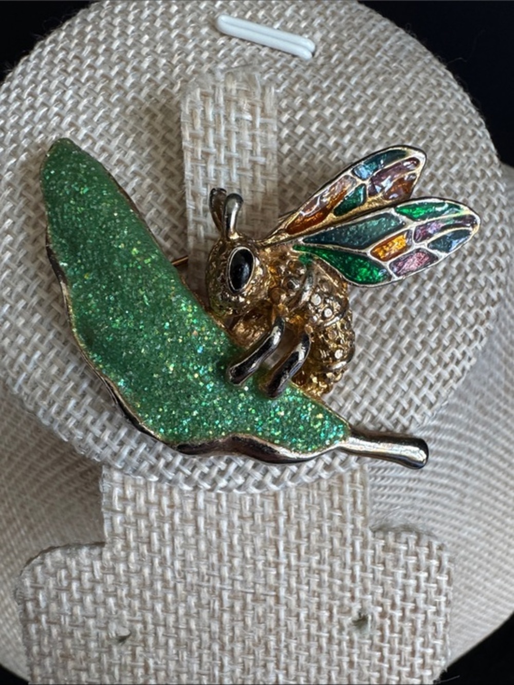 VTG Gold Tone Bee on Green Leaf Brooch, Colorful Enamel Insect Pin